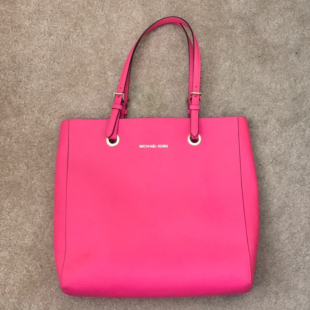 Michael Kors Fuchsia Tote